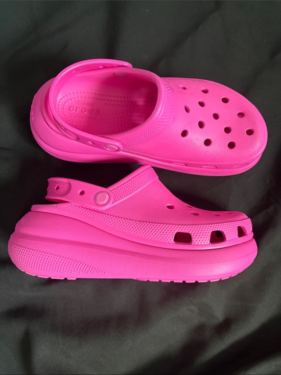 CROCS Shoes - Crocs Pink Clog Sandals